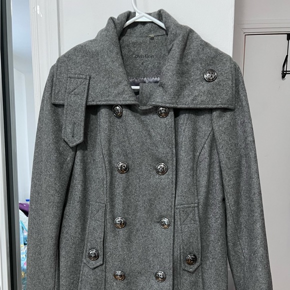 Calvin Klein trench coat - Picture 2 of 4